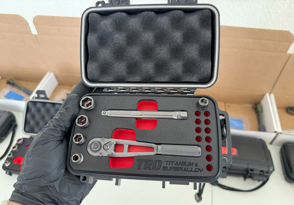 Load image into Gallery viewer, 1/4" Drive Titanium Ratchet & Socket Set w/ Superalloy Socket/Extension (PREORDER)