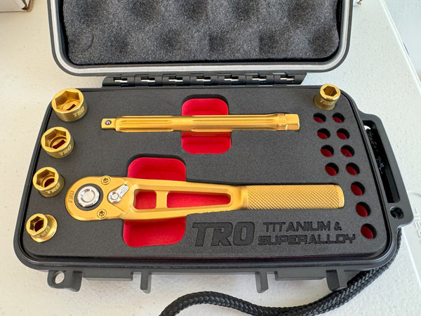 Load image into Gallery viewer, 1/4" Drive Titanium Ratchet & Socket Set w/ Superalloy Socket/Extension (PREORDER)