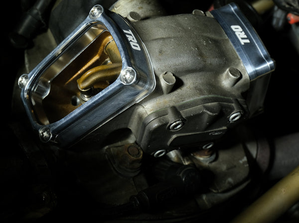 Load image into Gallery viewer, Ducati Transparent Valve Cover