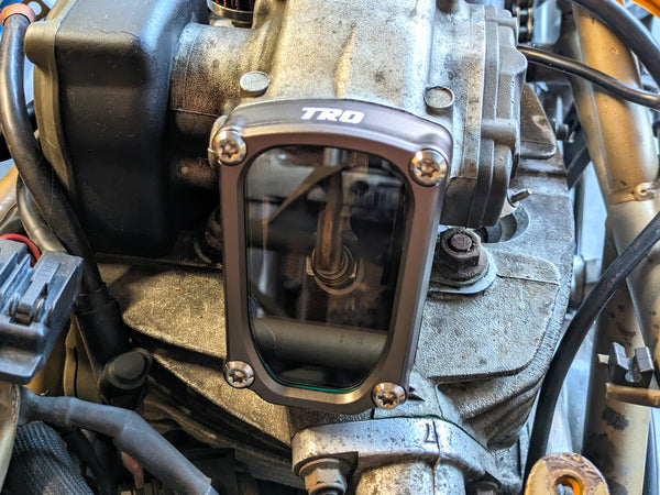 Load image into Gallery viewer, Ducati Clear Valve Cover
