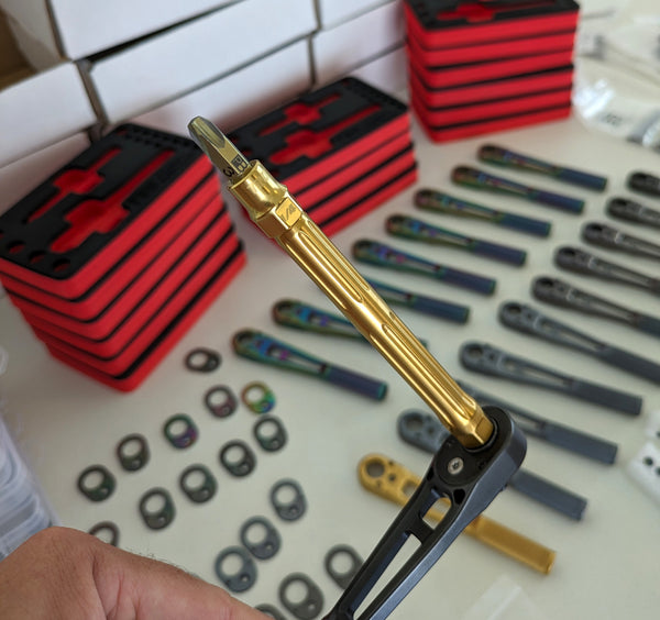 Load image into Gallery viewer, 1/4&quot; Drive Superalloy Hex Bit (1/4&quot;) Holder Socket
