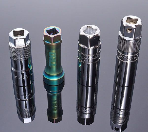Load image into Gallery viewer, Titanium Spark Plug Socket 5/8&quot; (16 mm) 6-Pt

