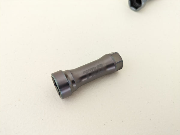 Load image into Gallery viewer, Titanium Spark Plug Socket 5/8&quot; (16 mm) 6-Pt
