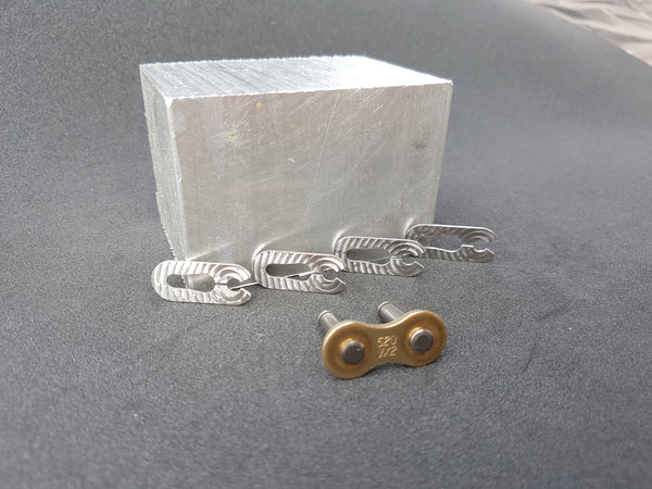 Load image into Gallery viewer, Titanium 520 Chain Master Link Clip
