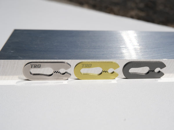 Load image into Gallery viewer, Titanium &quot;Jaws&quot; 520 Master Link Clip (Gold Tiodize Available Only)
